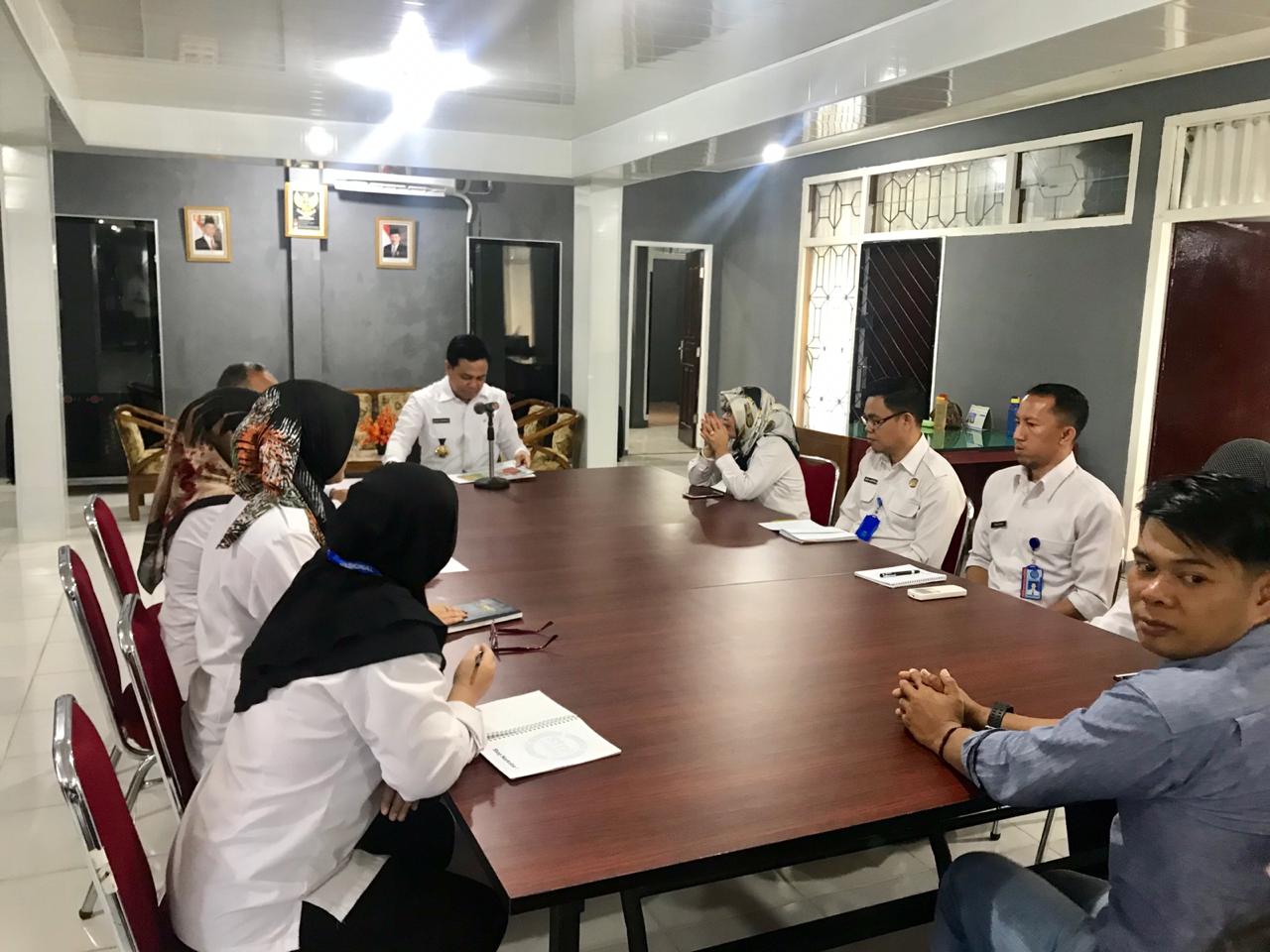 Apel Pagi dan Arahan Kepala BNNP Bengkulu Apel Pagi dan Arahan Kepala BNNP Bengkulu
