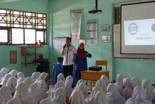 Penyuluhan Bahaya Narkoba Kepada Siswa-Siswi SMKS Muhammadiyah Kota Bengkulu dalam rangka Masa Pengenalan Lingkungan  Sekolah (MPLS)