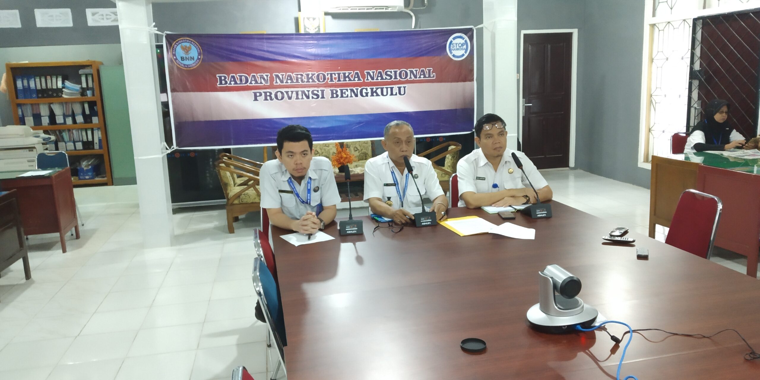 Video Conference Direktur Advokasi BNN RI Terkait Surat Edaran Kepala BNN Tentang Masa Pengenalan Lingkungan Sekolah (MPLS) Video Conference Direktur Advokasi BNN RI Terkait Surat Edaran Kepala BNN Tentang Masa Pengenalan Lingkungan Sekolah (MPLS)